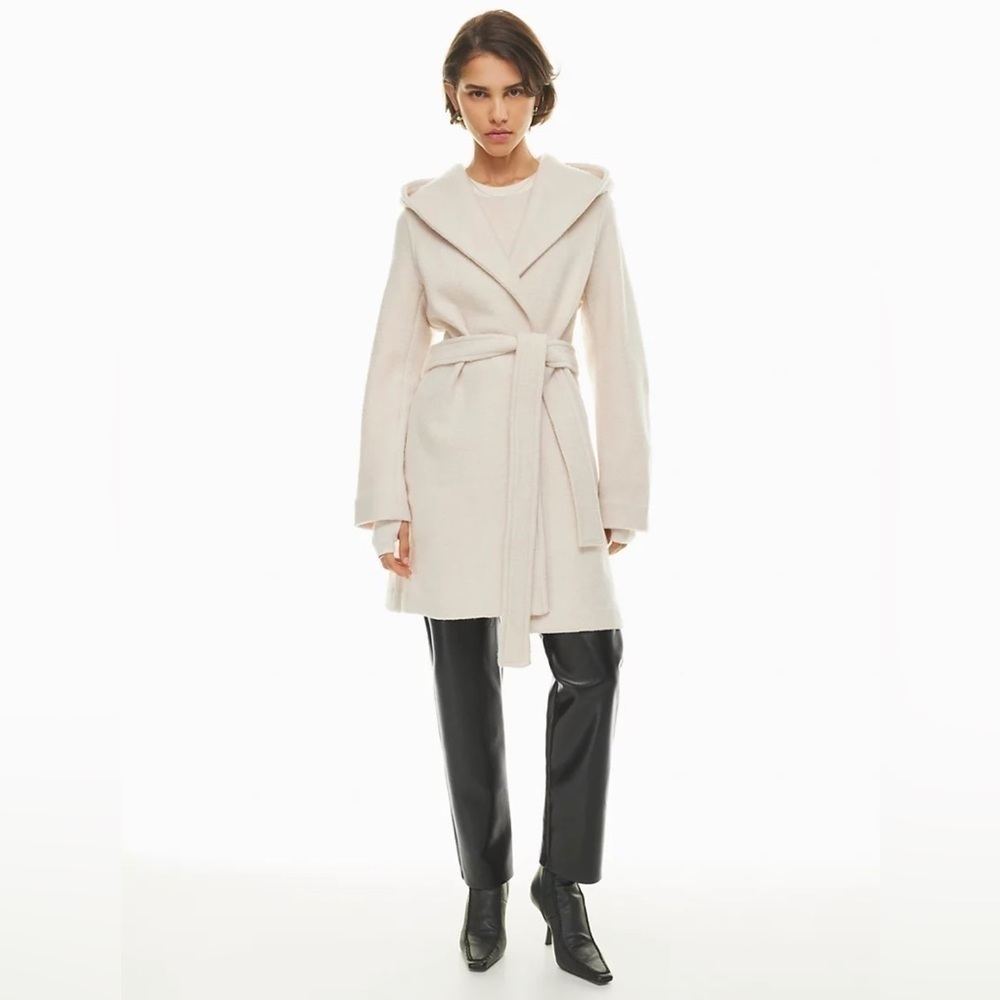 Aritzia Wilfred Acre Robe